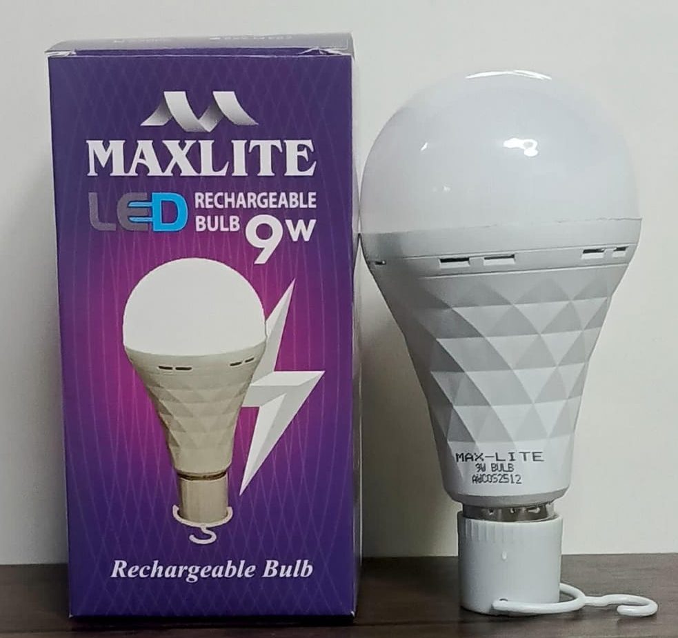 MAXLITE 9W Rechargeable LED Emergency Bulb